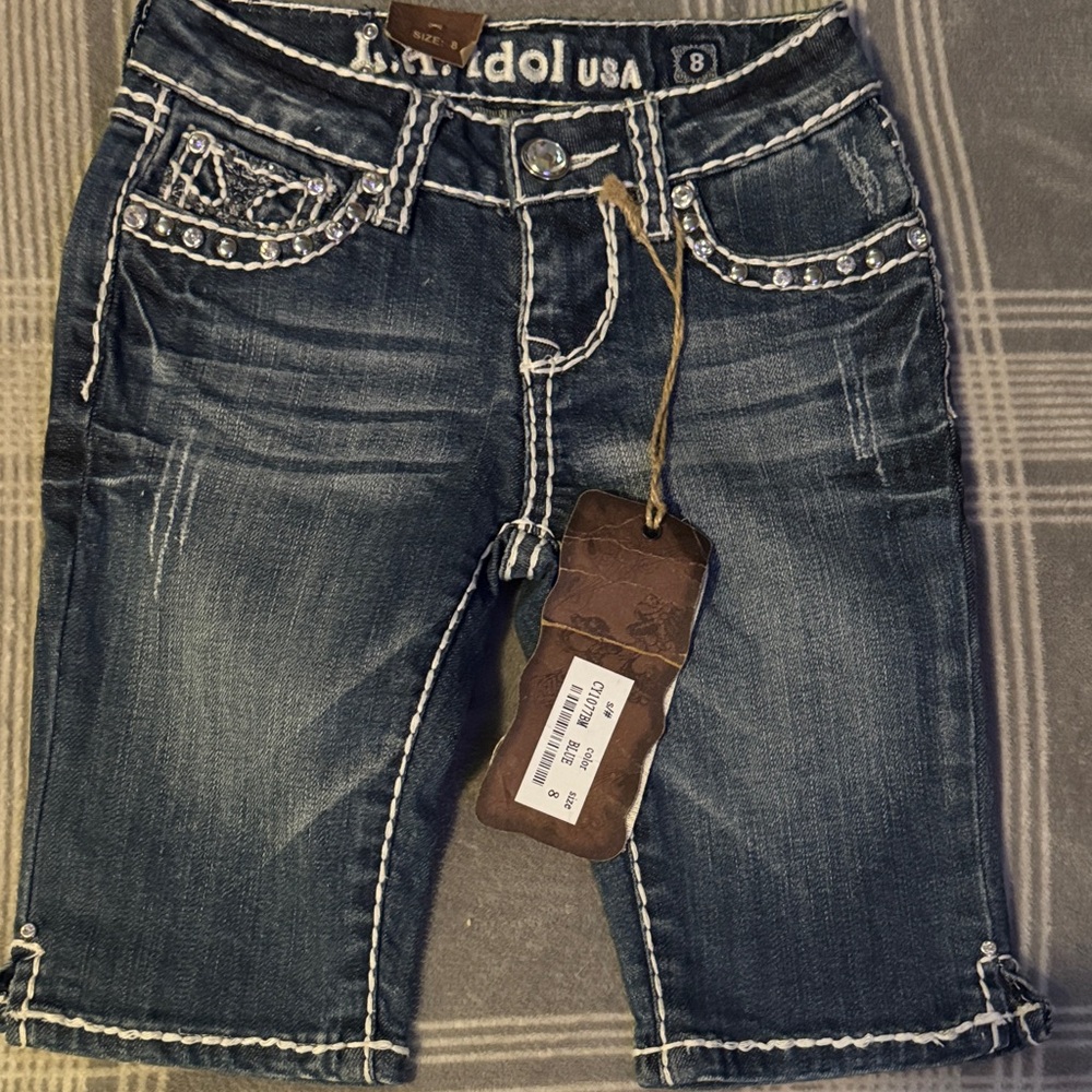 LA Idol, junior size 8 Bermuda shorts